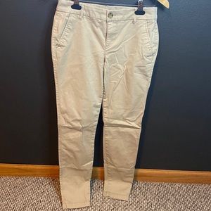 Khaki skinny pants